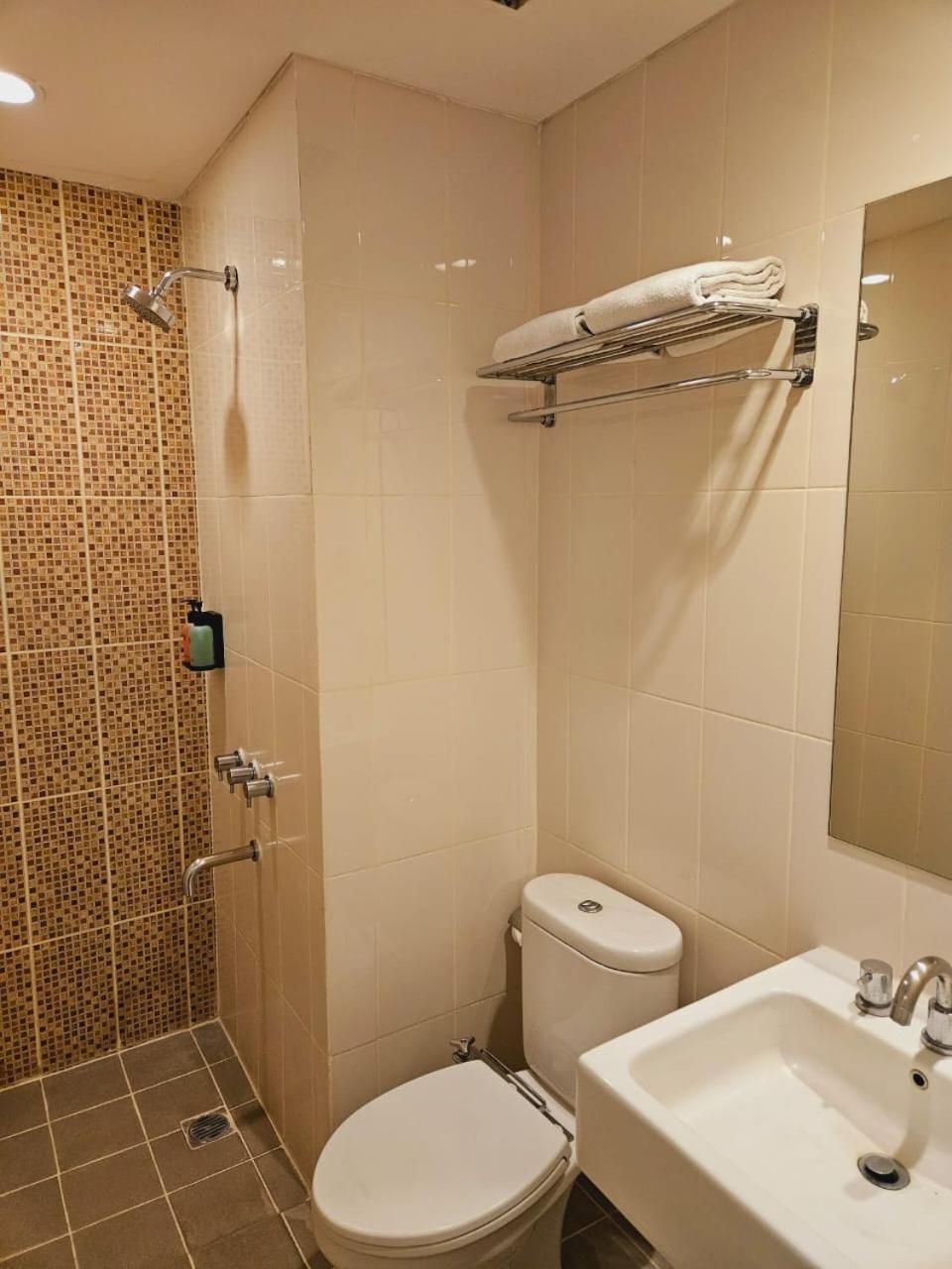 Amaris Hotel Cihampelas Bandung Dış mekan fotoğraf